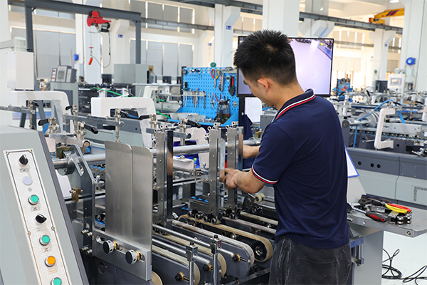 塑料轉向紙盒趨勢，糊盒機帶來了什么商業機遇